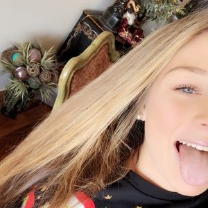 Meet your Posher, Mckenzie